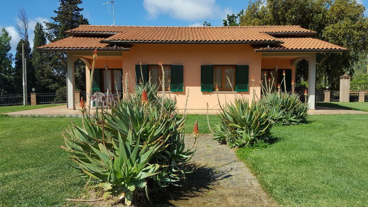 Agriturismo Rebua Porto Azzurro Exteriör bild