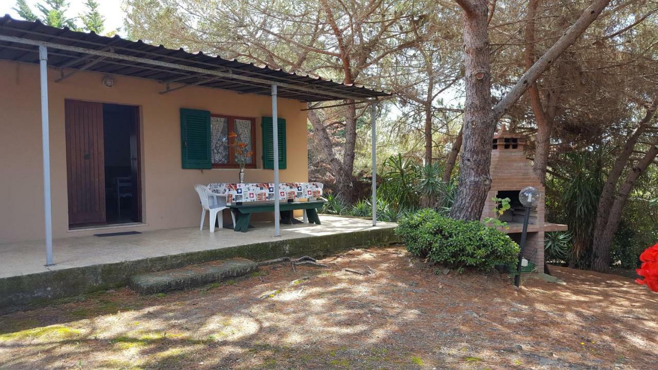 Agriturismo Rebua Porto Azzurro Exteriör bild