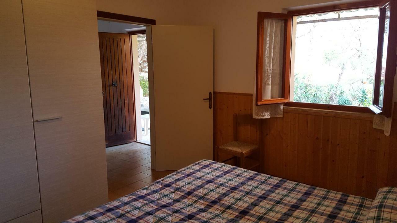 Agriturismo Rebua Porto Azzurro Exteriör bild